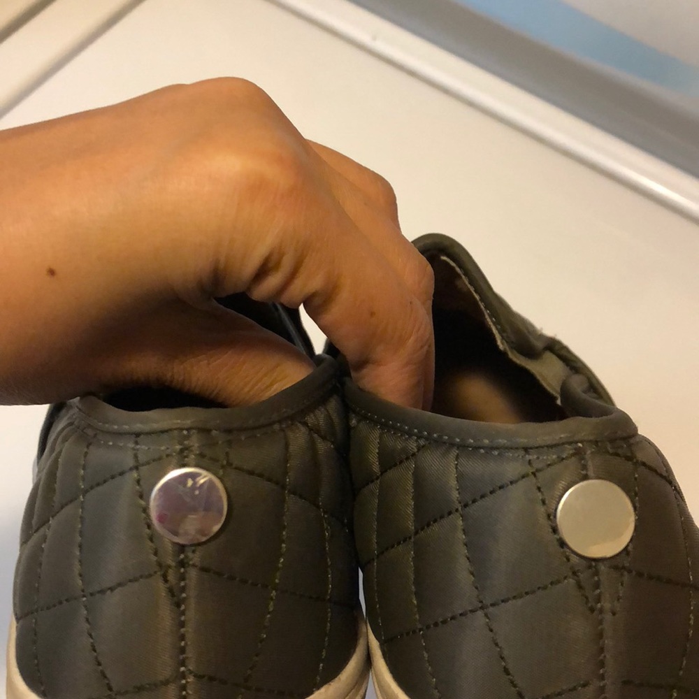 Shoes - Picture 3 of 3